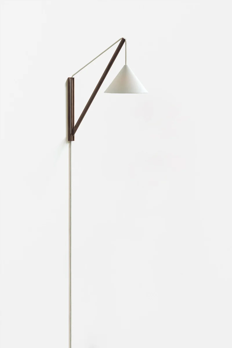 Suspended Wall Lamp