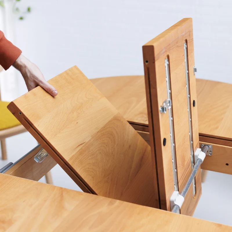 Runder Ausziehtisch Form F