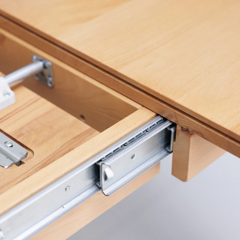 Runder Ausziehtisch Form F