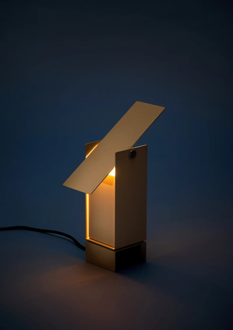 Pivoting Table Lamp