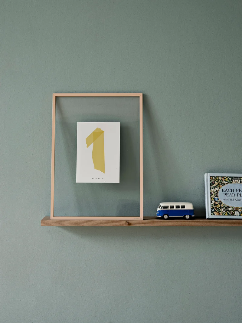 Gallery Shelf