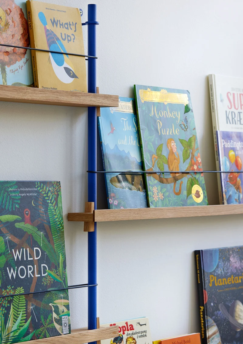 Shelving System – Magazine Shelving