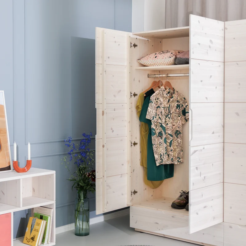 Kleiderschrank Enorm XXL