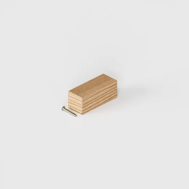 Möbelgriff „Greep“ aus Eichen-Holz für IKEA Möbel