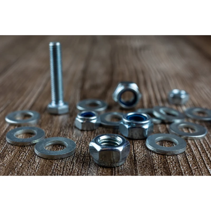 30er Set | 10x Sechskantschrauben + 10x Scheiben + 10x Sicherungsmuttern