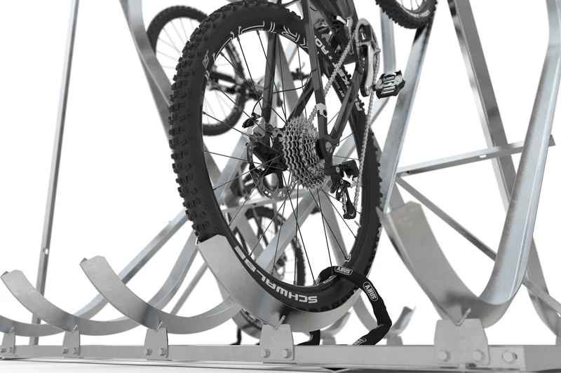 Schrägparksystem für eine Reifenbreite von 60 cm | Für Mountainbikes und E-Bikes geeignet