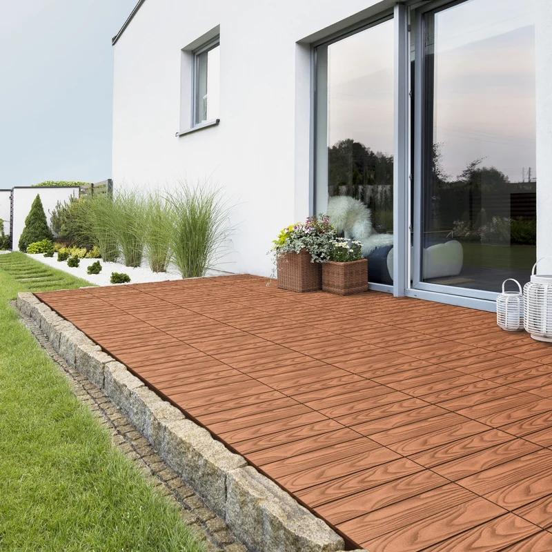 5x WPC Terrassenfliesen 30x30 cm 11er Spar Set für 1m² Hellbraun in Holzoptik Bodenbelag mit Drainage und Klicksystem