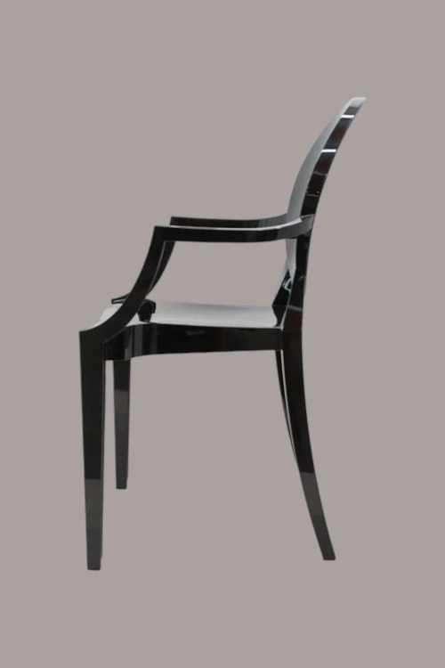 B-Ware Kartell Louis Ghost Stuhl schwarz stapelbar für Innen- und Außenbereich