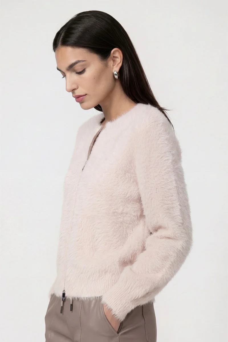 Strickjacke mit flauschiger Haptik