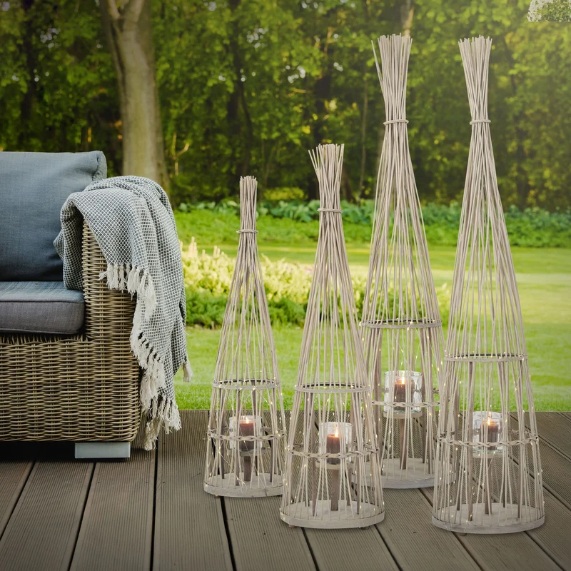 Bambus Laterne, Windlicht H: 132 cm Holzfarbe, Boho Gartenlaterne mit LED-Lichterkette & Glaseinsatz, Flechtoptik Kerzenhalter
