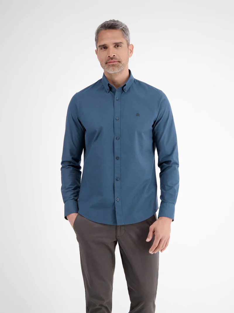 BUTTON DOWN