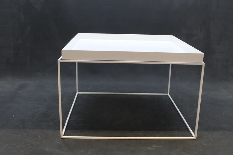 B-Ware Hay Tray Couchtisch Beistelltisch Loungetisch Tisch Sofatisch SIEHE TEXT/FOTO