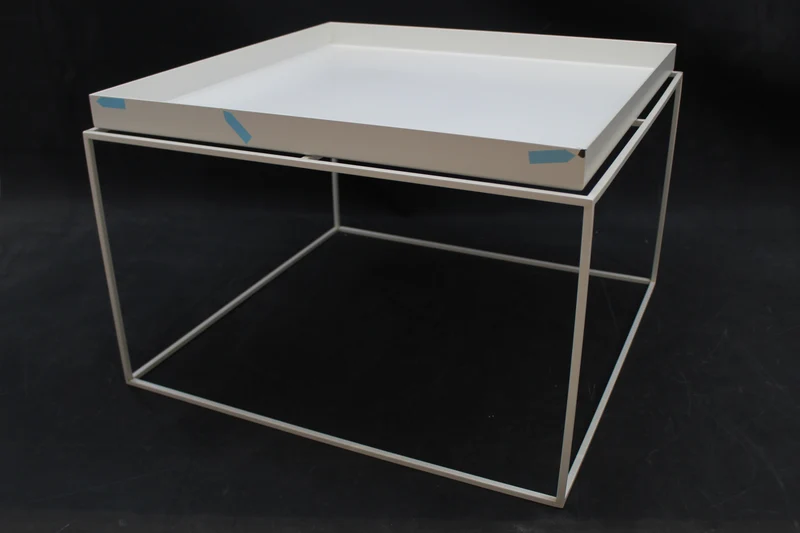B-Ware Hay Tray Couchtisch Beistelltisch Loungetisch Tisch Sofatisch SIEHE TEXT/FOTO