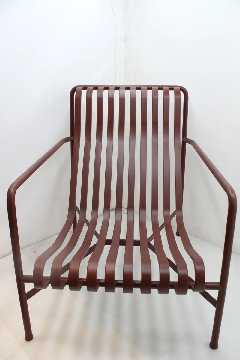 B-Ware HAY Palissade Lounge Stuhl Outdoorstuhl Gartenstuhl Sitz rot SIEHE TEXT/FOTO