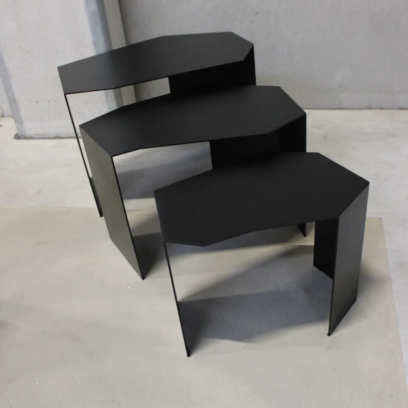 B-Ware Ferm Living Satztisch Set Beistelltisch Shard Cluster schwarz 3er Set Tisch