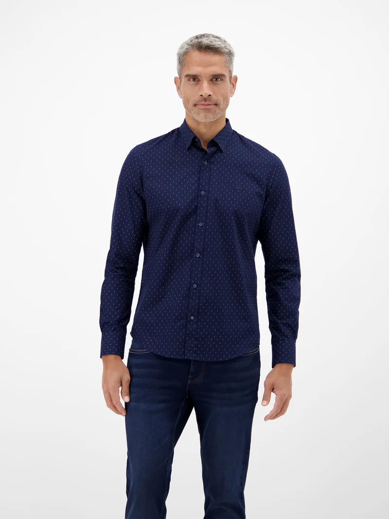 BUTTON DOWN