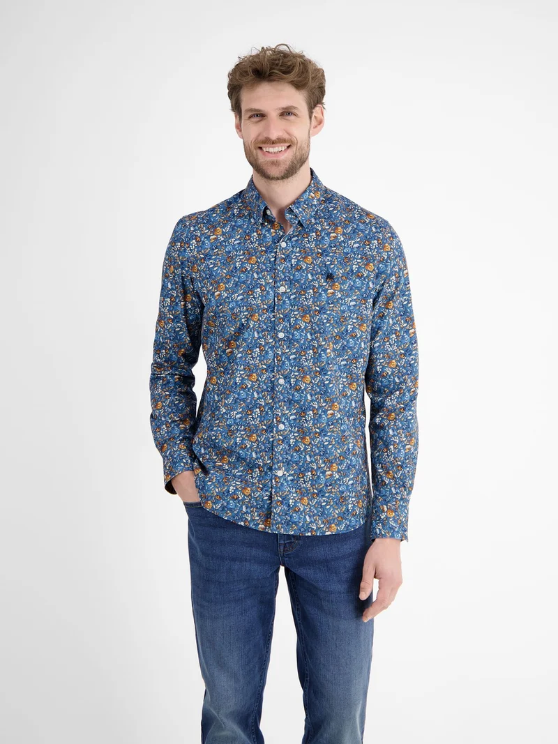 BUTTON DOWN