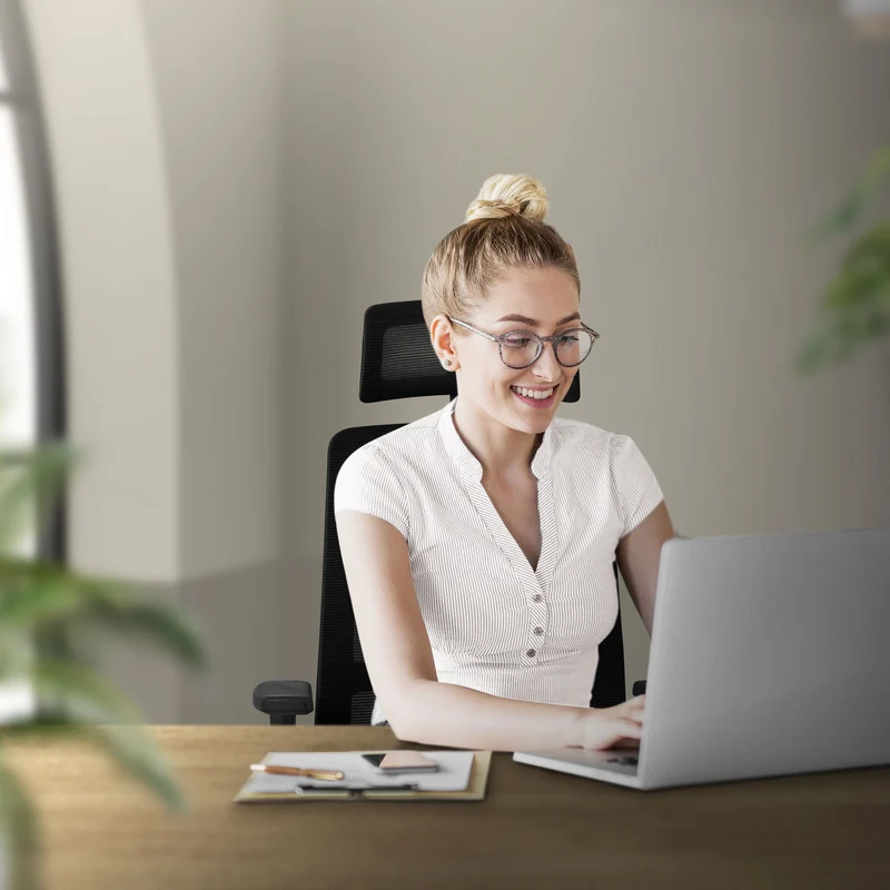 Ergonomischer Bürostuhl Schwarz Netzgewebe mit verstellbaren Armlehnen und Kopfstütze ML-Design