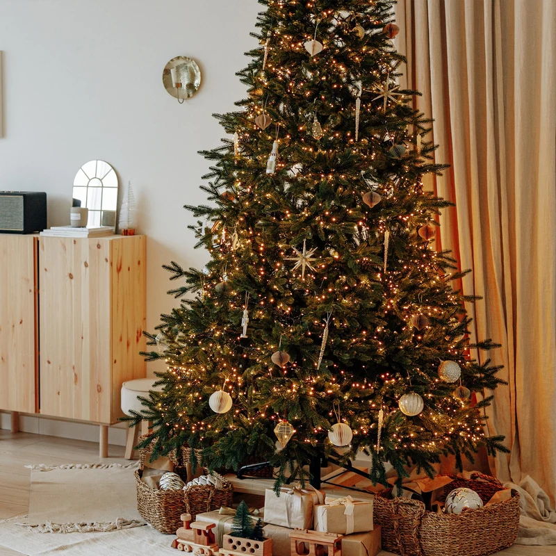 Weihnachtsbaumschmuck LED Cluster Lichterkette 14 m mit 700 LEDs Warmweiß IP44