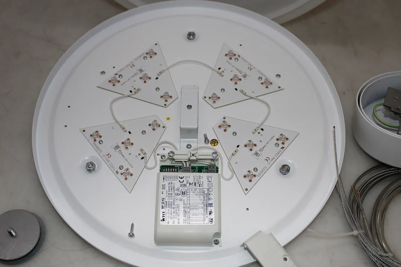 B-Ware Molto Luce Hängeleuchte Pendelleuchte LED White Belt weiß Beleuchtung 3000 K