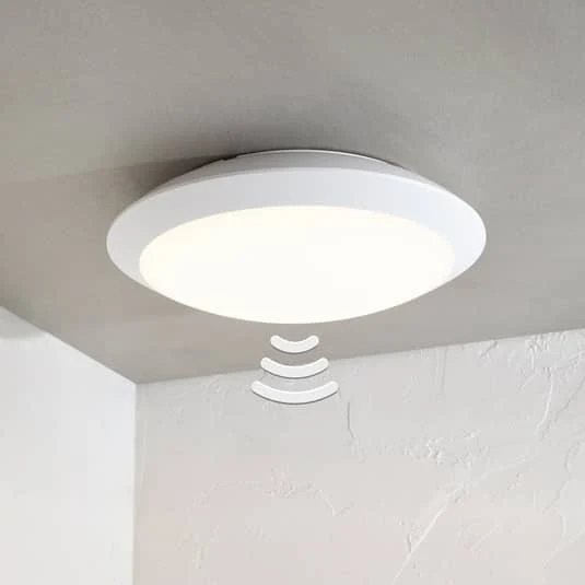 B-Ware Lampenwelt LED-Außendeckenlampe Außendeckenleuchte Naira m. Sensor weiß
