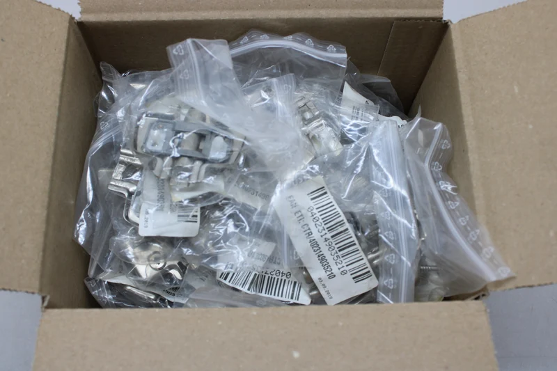 B-Ware Hettich Kreuzplatte vernickelt Lochreihe 37x32mm Spezialschrauben 40 STÜCK