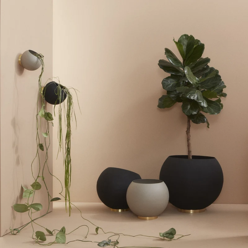 B-Ware AYTM Wandblumentopf Globe Ø17cm grau-braun Aluminium Edelstahl für Innen Außen