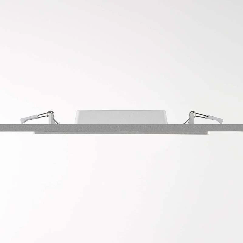 B-Ware Prios LED-Einbaulampe Helina 22 cm 24 W dimmbar warmweiß IP44 Silber